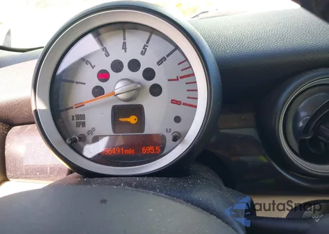 2008 Mini Cooper S Clubman из США, поврежденный, VIN WMWMM33578TP88037